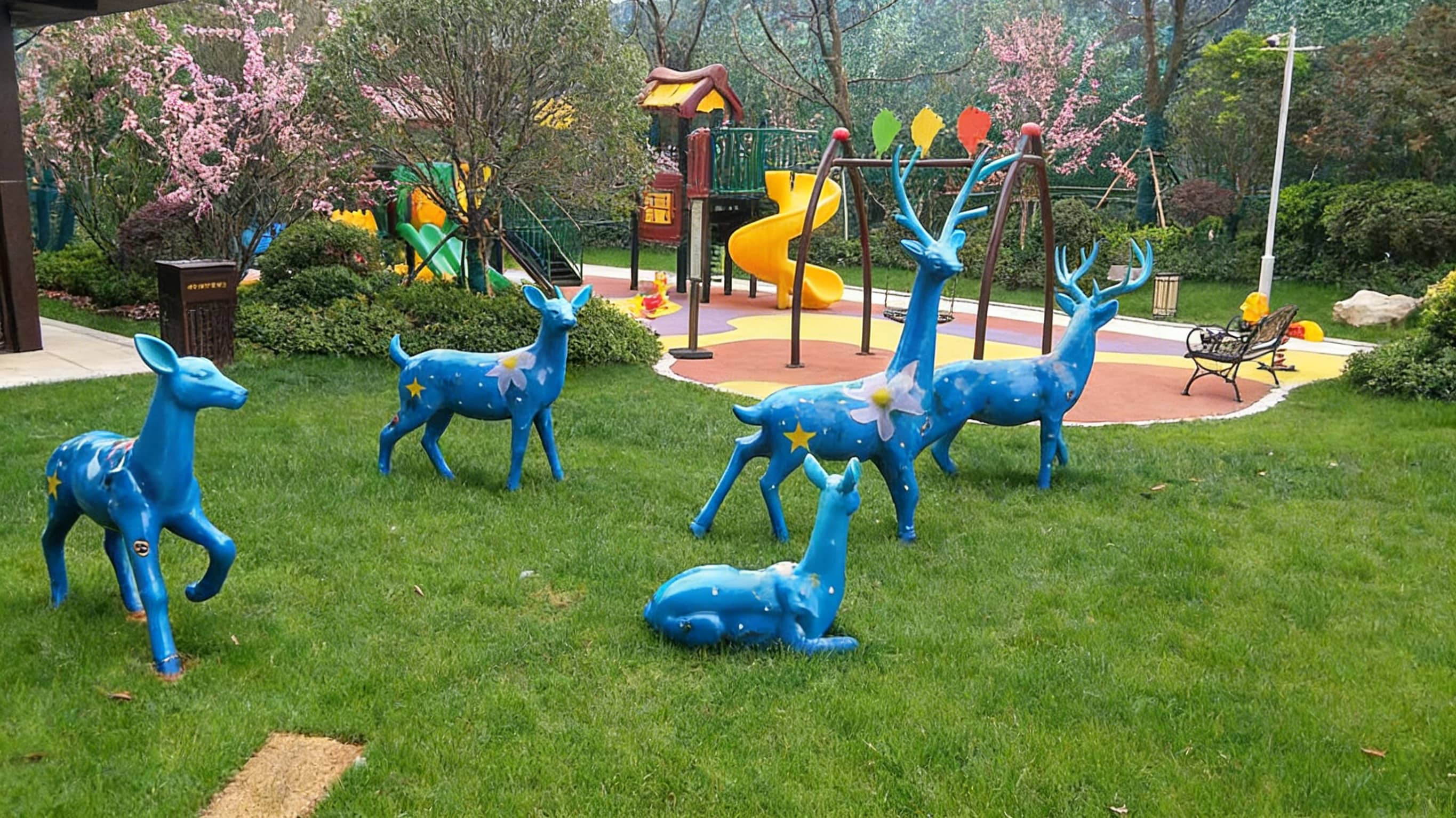 上海雕塑厂美陈装饰定制，打造有记忆点的商业空间